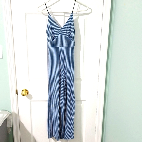 NWOT Polly & Esther Women's Strappy Striped Jumpsuit Size M - Picture 1 of 15